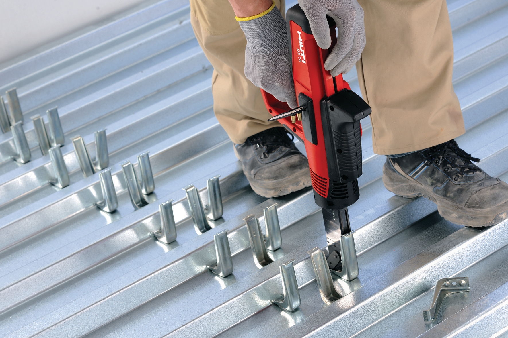 Hilti deals nail gun